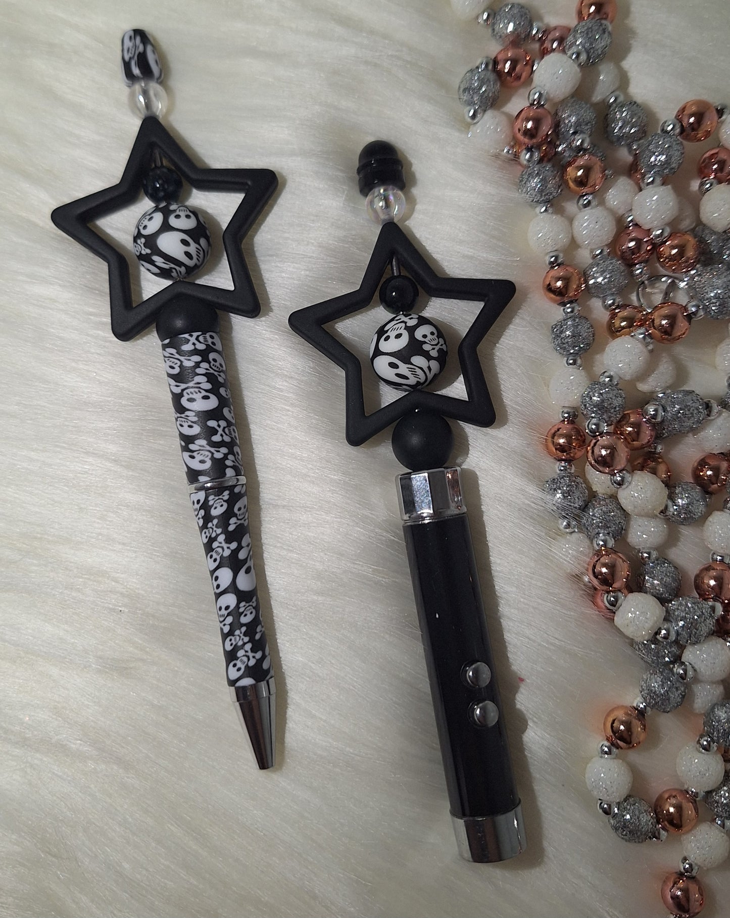 Skull and Star Pen and Flashlight/Pointer Set