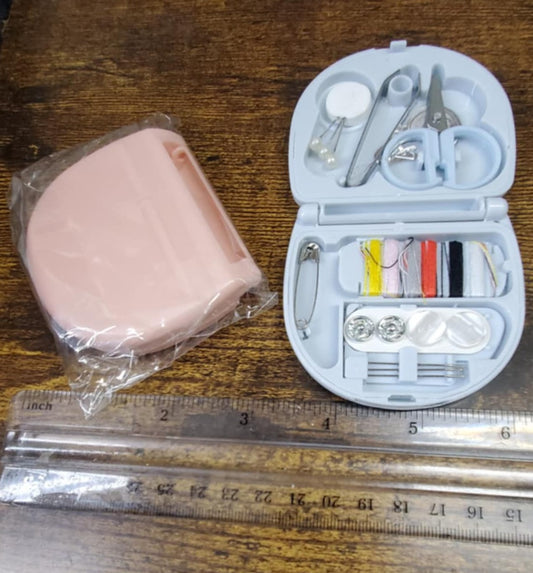 Small basic Sewing Kit